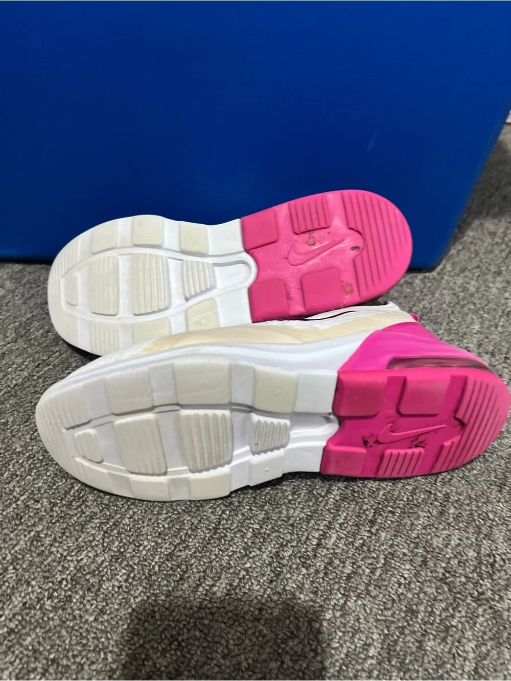 Nike girls women